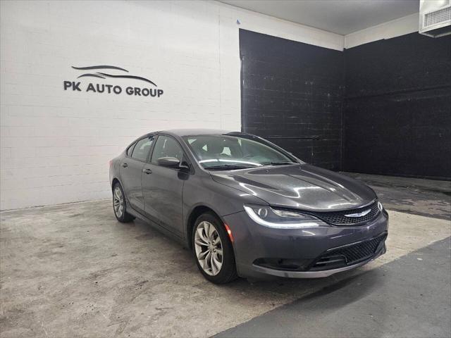 used 2015 Chrysler 200 car, priced at $10,999