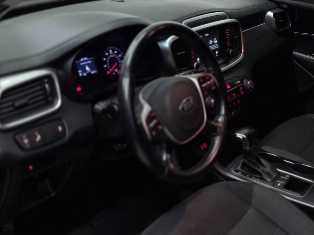 used 2020 Kia Sorento car, priced at $14,900