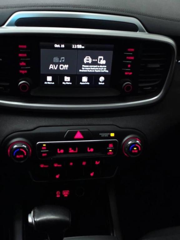 used 2020 Kia Sorento car, priced at $14,900