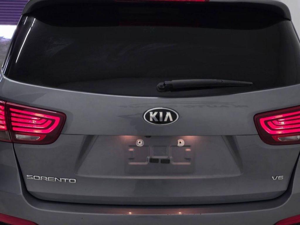used 2020 Kia Sorento car, priced at $14,900