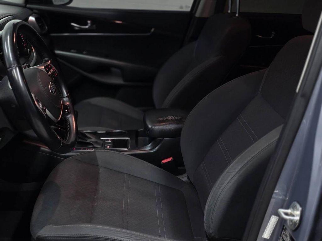 used 2020 Kia Sorento car, priced at $14,900