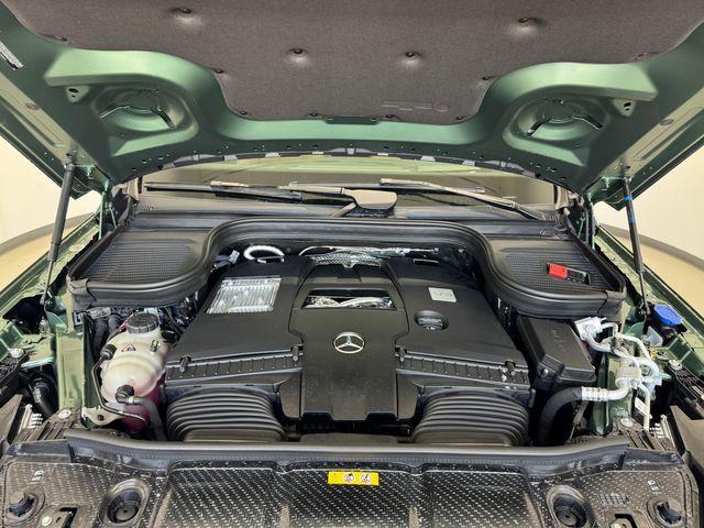 new 2026 Mercedes-Benz GLS 580 car, priced at $128,300