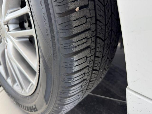 used 2017 Jeep Grand Cherokee car, priced at $19,997