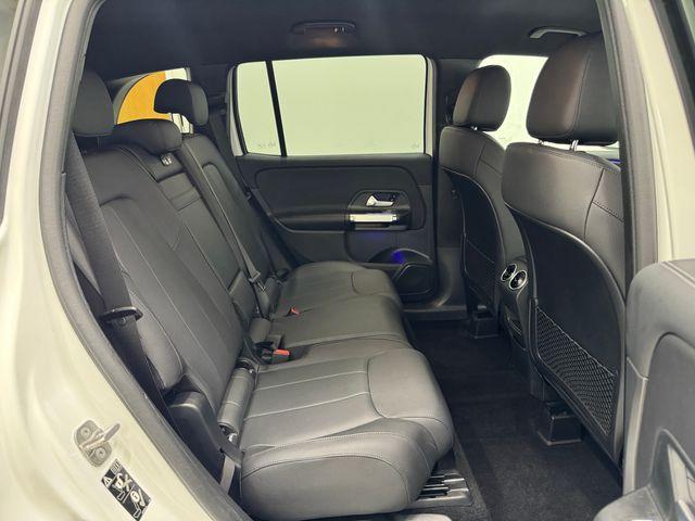 new 2025 Mercedes-Benz GLB 250 car, priced at $47,615