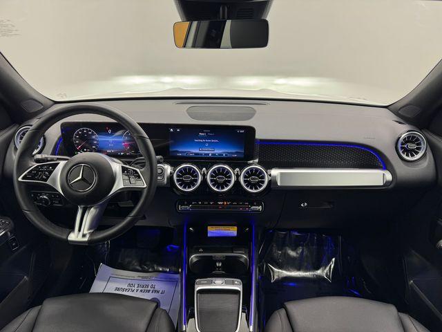 new 2025 Mercedes-Benz GLB 250 car, priced at $47,615