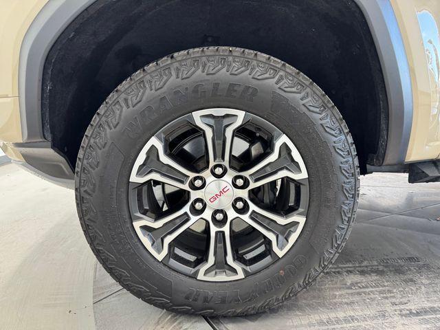 used 2024 GMC Canyon car, priced at $41,661