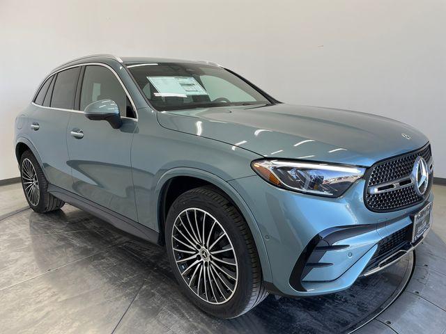 new 2026 Mercedes-Benz GLC 300 car, priced at $59,470