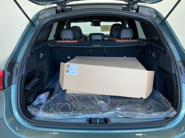 new 2026 Mercedes-Benz GLC 300 car, priced at $59,470