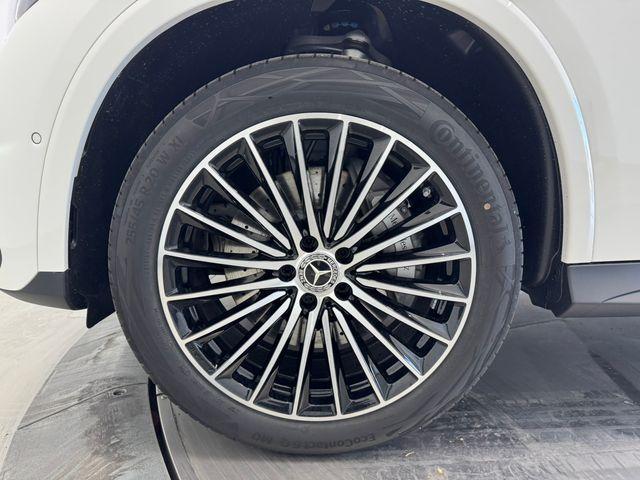 new 2026 Mercedes-Benz GLC 300 car, priced at $60,390