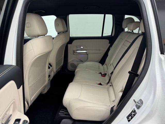 new 2025 Mercedes-Benz GLB 250 car, priced at $48,680