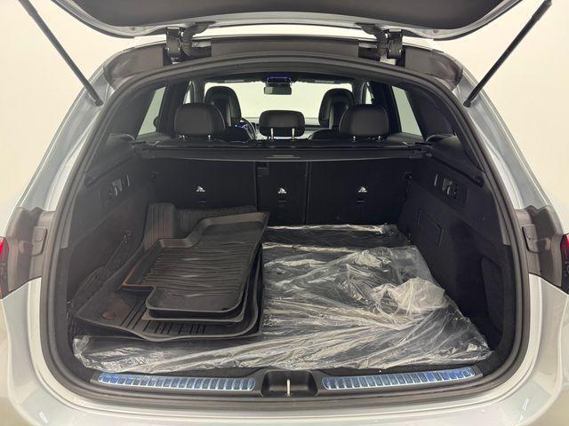 new 2025 Mercedes-Benz GLC 300 car, priced at $56,365