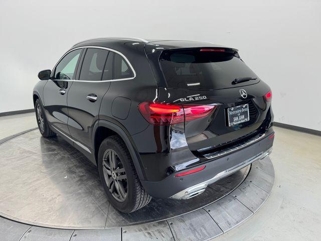 new 2025 Mercedes-Benz GLA 250 car, priced at $44,855