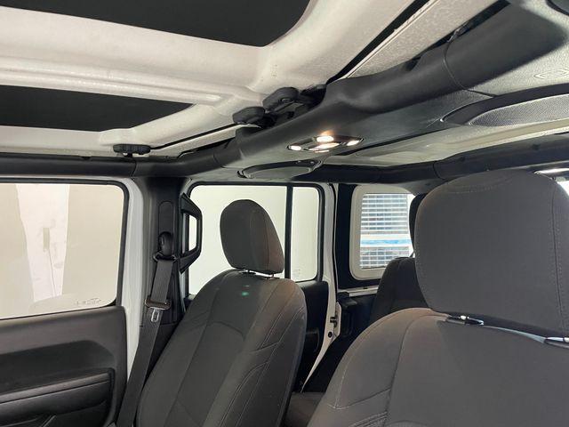 used 2022 Jeep Wrangler Unlimited car, priced at $30,386