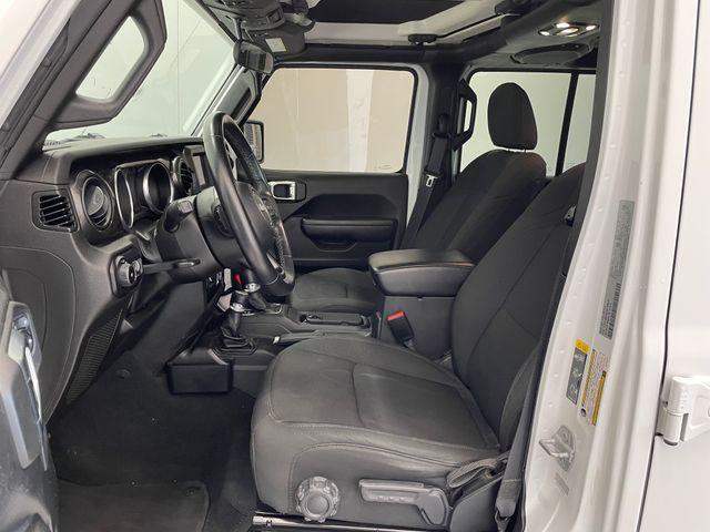 used 2022 Jeep Wrangler Unlimited car, priced at $30,386