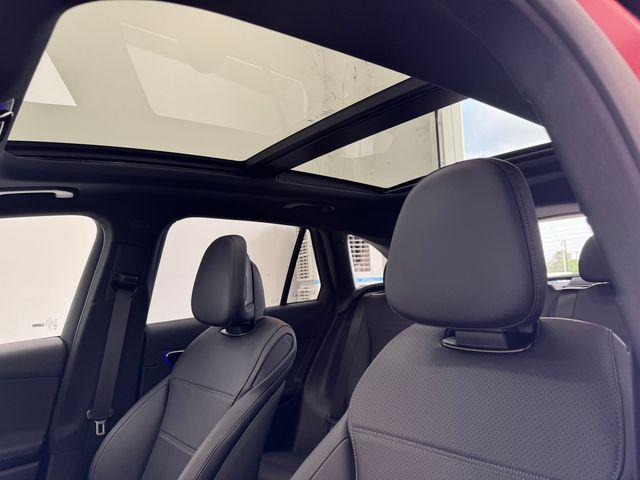 new 2025 Mercedes-Benz GLC 300 car, priced at $54,905