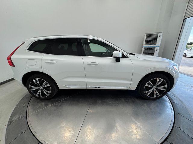 used 2022 Volvo XC60 car, priced at $30,784