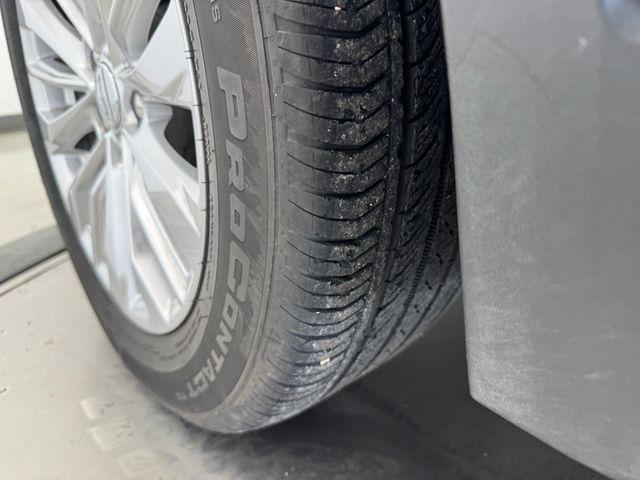 used 2024 Cadillac XT4 car, priced at $31,352
