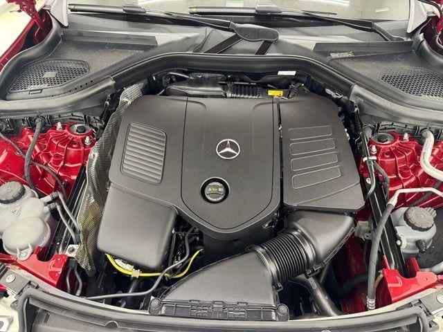 new 2025 Mercedes-Benz GLC 300 car, priced at $53,405