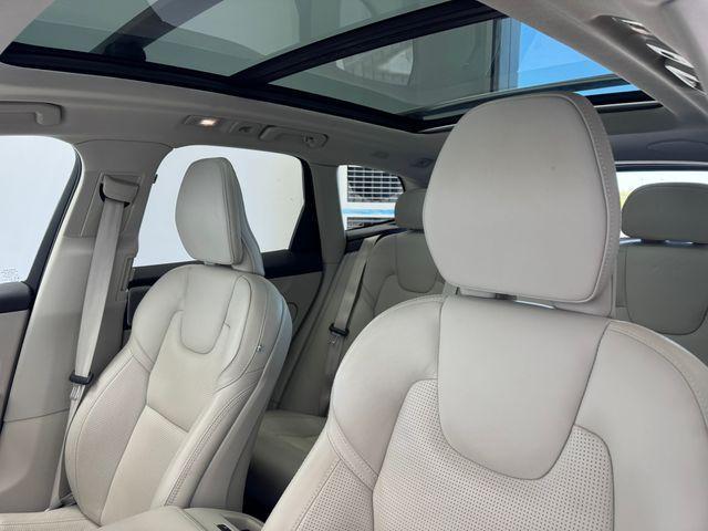 used 2022 Volvo XC60 Recharge Plug-In Hybrid car, priced at $28,997