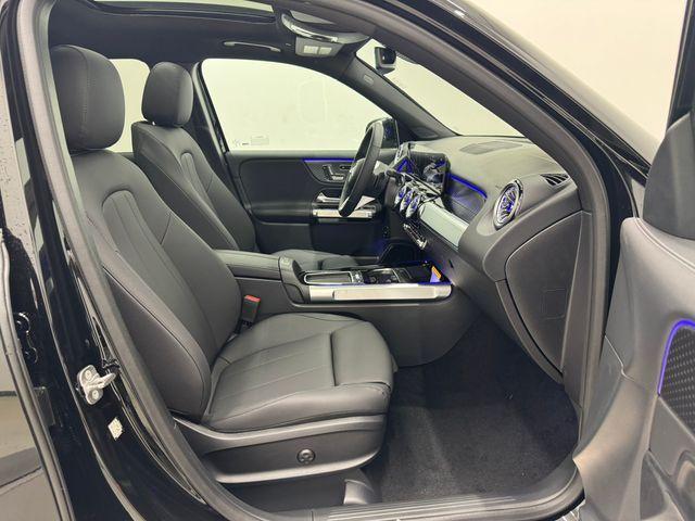 new 2026 Mercedes-Benz GLB 250 car, priced at $52,270