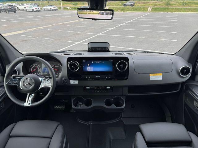 new 2025 Mercedes-Benz Sprinter 2500 car, priced at $90,370