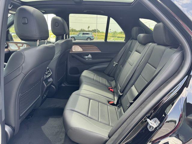new 2025 Mercedes-Benz GLE 350 car, priced at $70,125