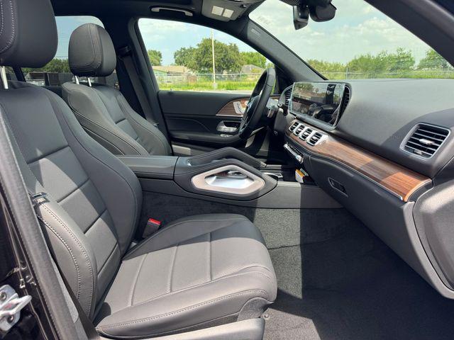 new 2025 Mercedes-Benz GLE 350 car, priced at $70,125
