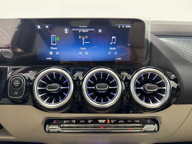 new 2025 Mercedes-Benz GLA 250 car, priced at $45,650