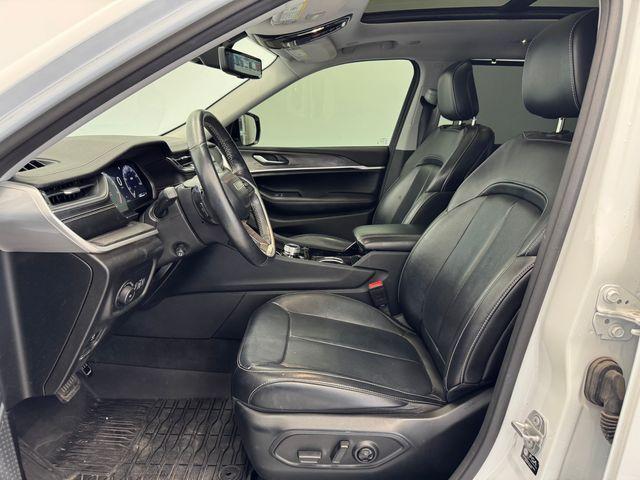 used 2021 Jeep Grand Cherokee L car, priced at $28,039