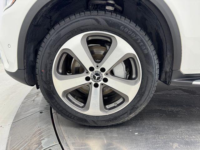 used 2021 Mercedes-Benz GLC 300 car, priced at $33,405