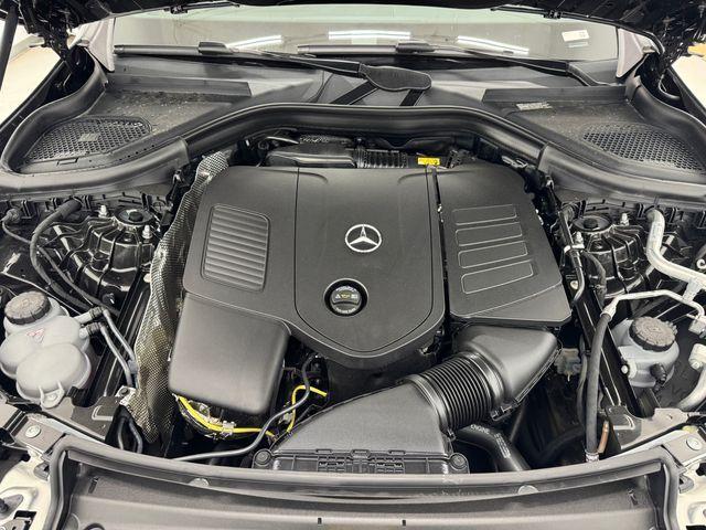 new 2025 Mercedes-Benz GLC 300 car, priced at $56,985