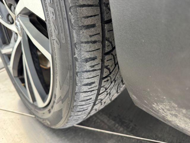 used 2019 Volvo XC40 car, priced at $20,811