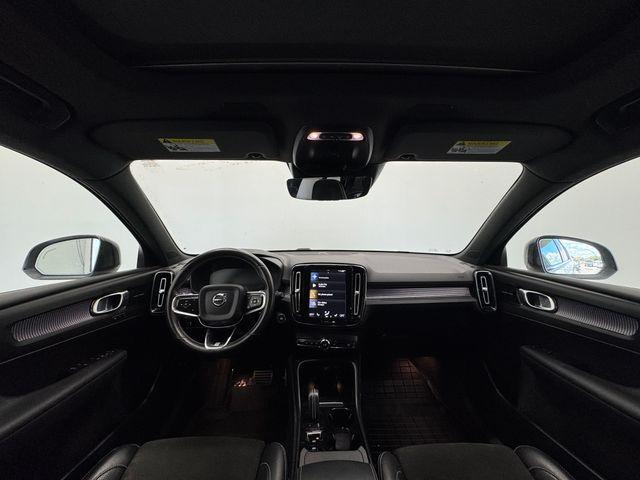 used 2019 Volvo XC40 car, priced at $20,811
