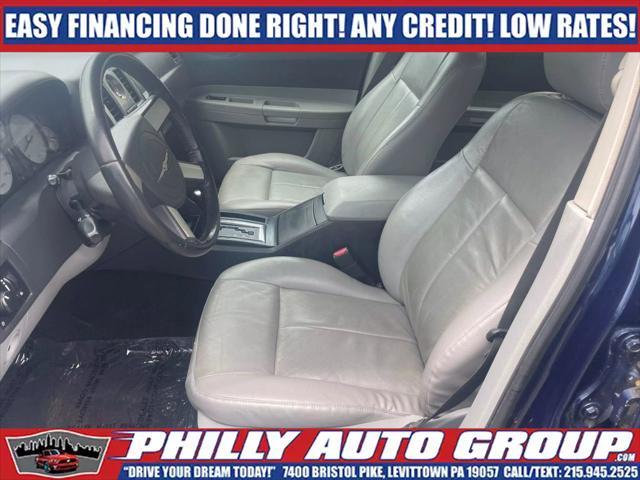 used 2006 Chrysler 300 car, priced at $9,995