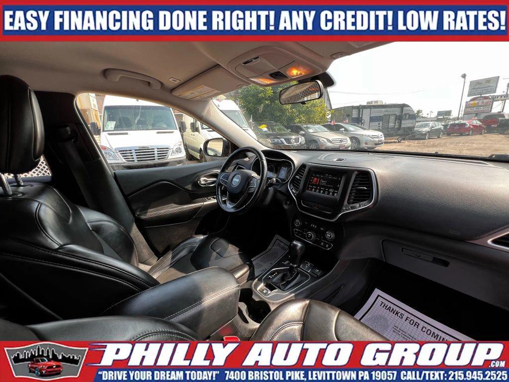used 2019 Jeep Cherokee car, priced at $15,885
