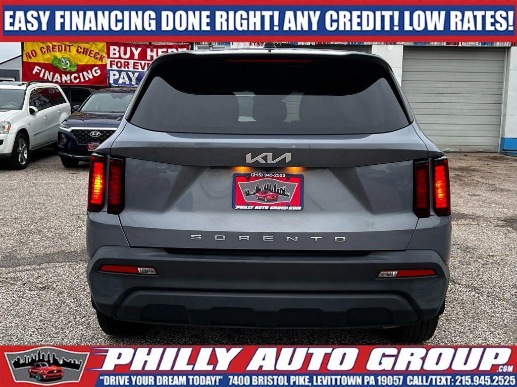 used 2022 Kia Sorento car, priced at $19,885