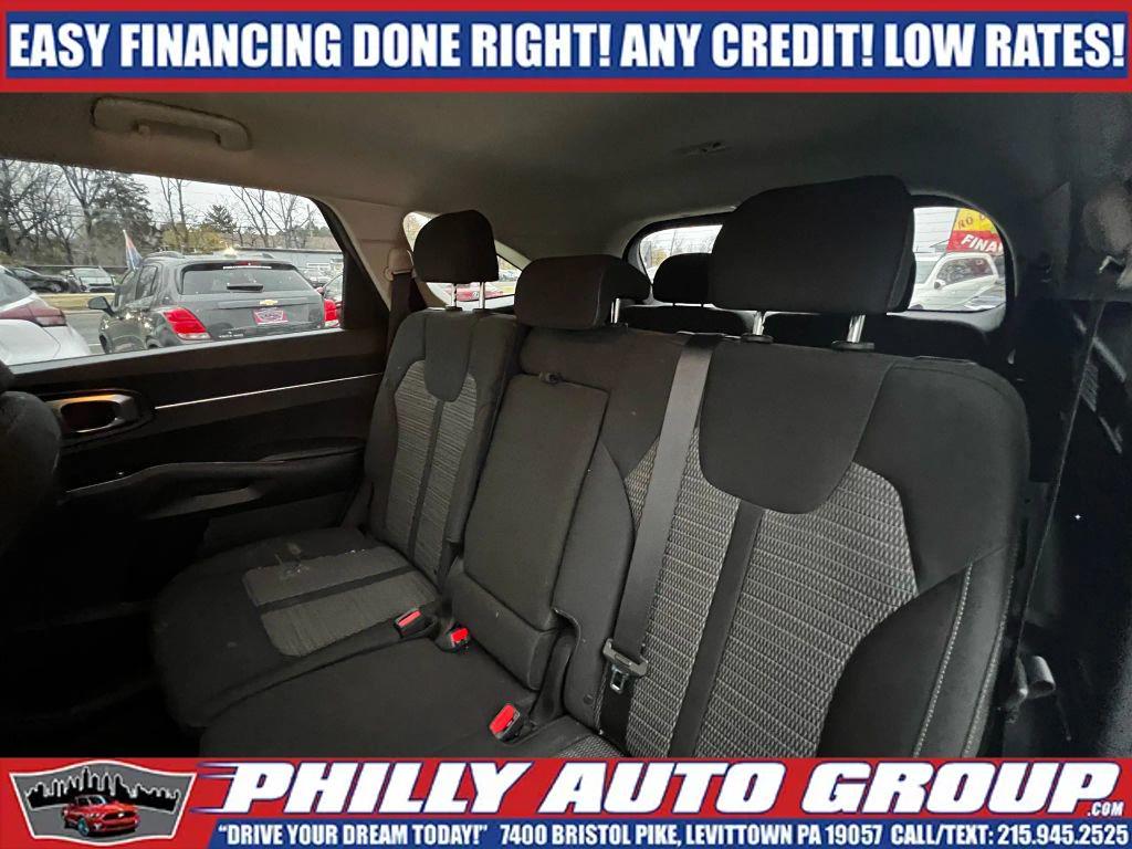 used 2022 Kia Sorento car, priced at $19,885