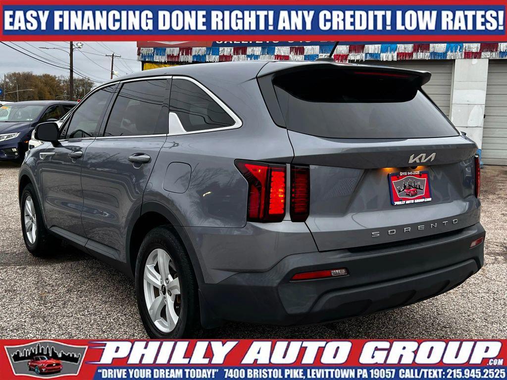used 2022 Kia Sorento car, priced at $19,885