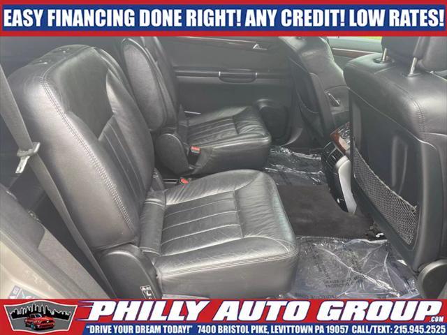 used 2006 Mercedes-Benz R-Class car, priced at $9,995