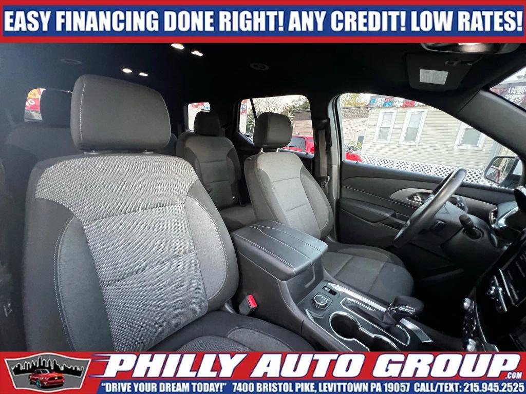 used 2022 Chevrolet Traverse car, priced at $23,885