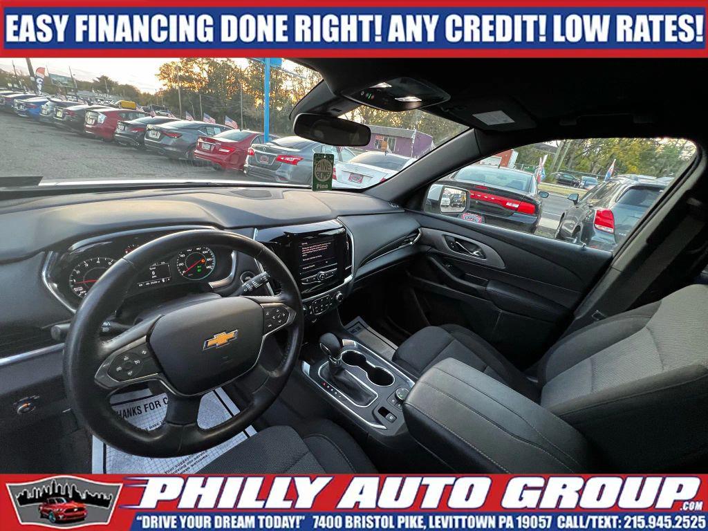 used 2022 Chevrolet Traverse car, priced at $23,885