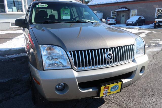 used 2002 Mercury Mountaineer car, priced at $9,495