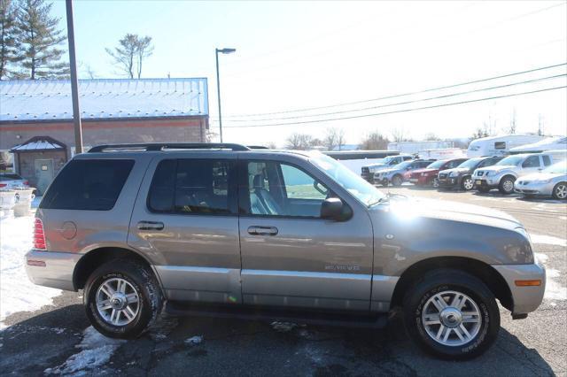 used 2002 Mercury Mountaineer car, priced at $9,495