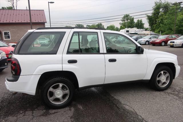 used 2007 Chevrolet TrailBlazer car, priced at $11,999