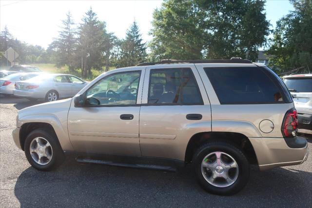 used 2007 Chevrolet TrailBlazer car, priced at $11,999