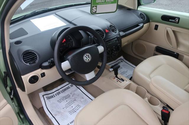 used 2006 Volkswagen New Beetle car