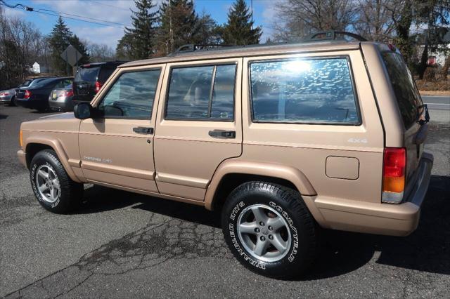 used 1999 Jeep Cherokee car, priced at $14,999