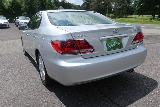 used 2005 Lexus ES 330 car, priced at $9,999