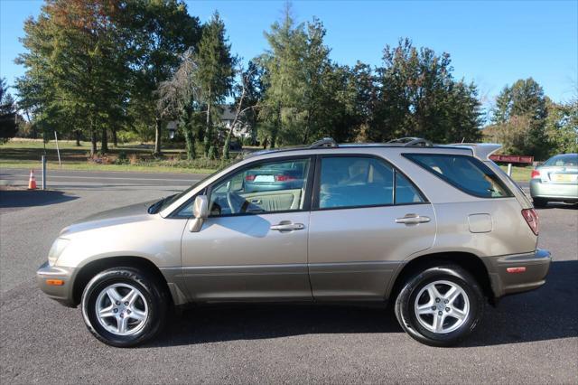 used 2000 Lexus RX 300 car, priced at $7,495