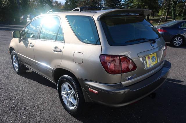 used 2000 Lexus RX 300 car, priced at $7,495